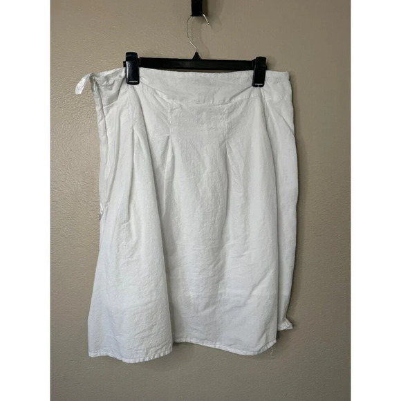 Rene Margo Women's White Midi Skirt, midi skirt, white skirt, white floral skirt - Picture 3 of 6